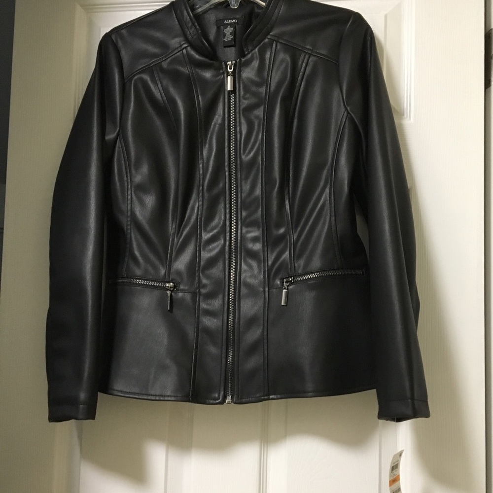 NWT FAUX LEATHER PEPLUM JACKET SMALL